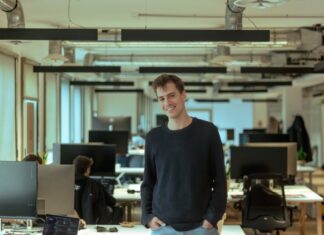 ASML інвестує 1,5 мільярда доларів у французький стартап штучного інтелекту Mistral