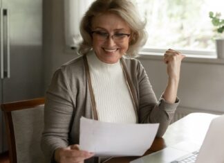 Скорочення цих 9 витрат може заощадити пенсіонерам майже 30 тисяч доларів на рік