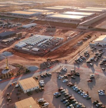 Зростання штучного інтелекту прискорюється: незважаючи на рекордні прибутки, проблеми щодо сталого розвитку залишаються