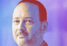 Google звинувачує у великій кампанії шахрайства через SMS