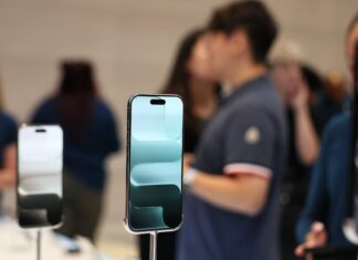 Техаський закон про перевірку віку для магазинів додатків заблоковано федеральним суддею