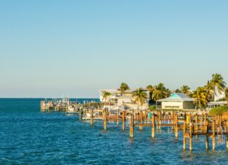 Три передмістя Флориди, де інвестиції в нерухомість можуть бути ризикованими у найближчі 5 років