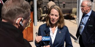 Arizona pozywa Kalshiego: platformie prognostycznej grożą zarzuty karne