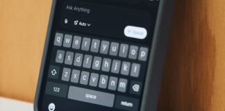 Il crescente scetticismo della generazione Z: perché la fase della luna di miele dell’IA sta finendo