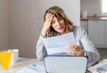 Тривога з приводу виходу на пенсію серед американців середнього класу старше 50 років.