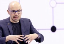 ІІ-світ знову згоряє вщент